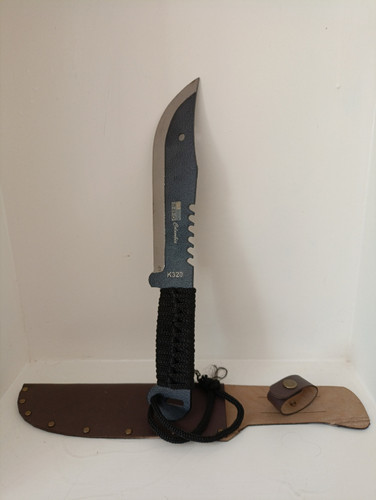 چاقوی شکاری آهنی غلافدار مخصوص طبیعت گردی و شکار